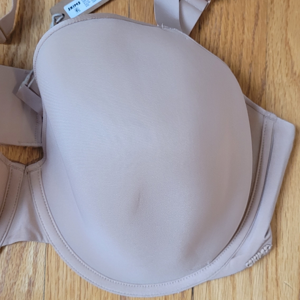 NWT Skims Weightless Demi Bra 44DD - Picture 2 of 8